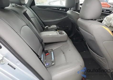 2013 Hyundai Sonata Se z USA, uszkodzony, nr VIN 5NPEC4AC4DH528890